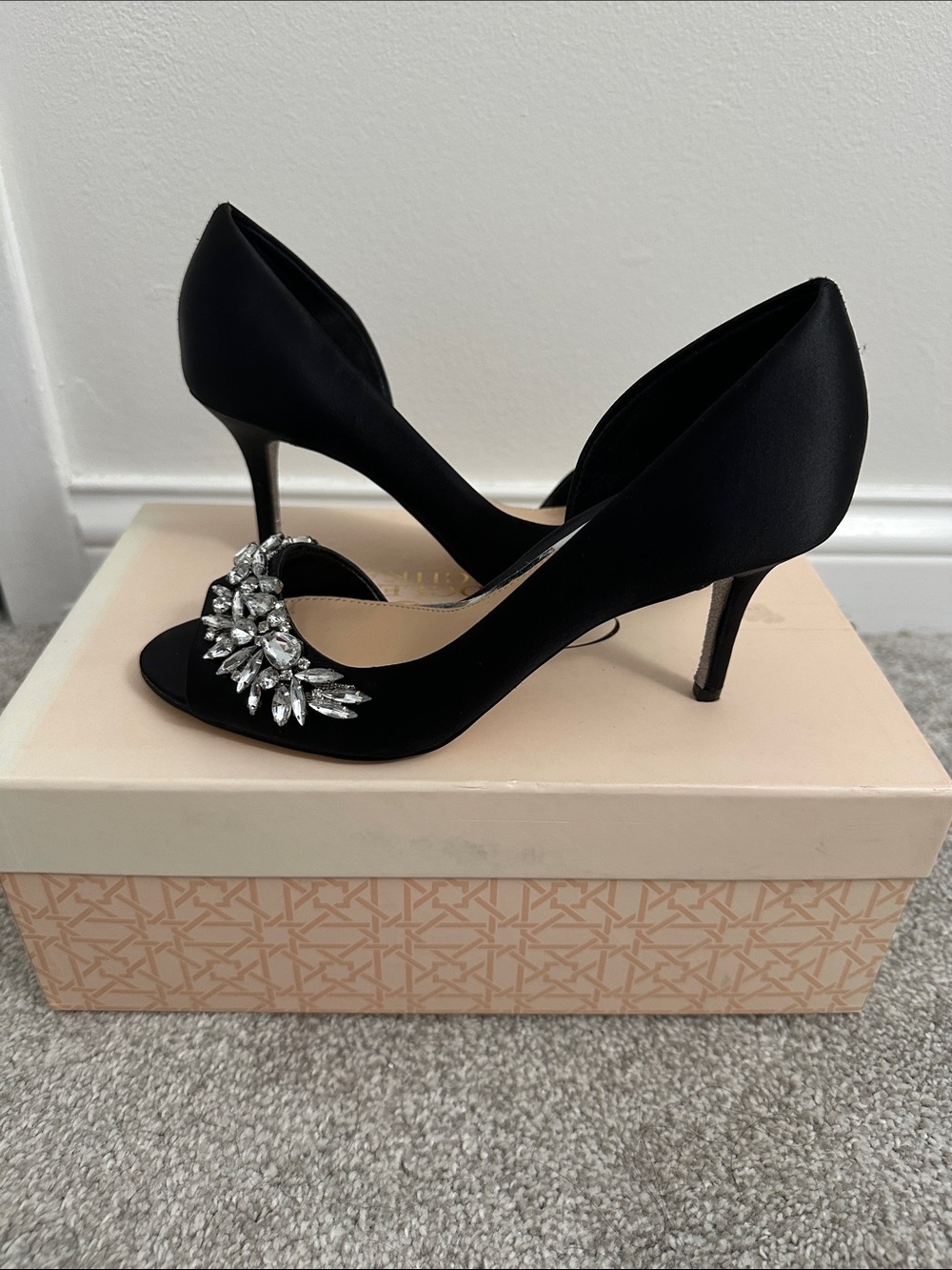 Jewel Badgley Mischka Black Satin Peep-Toe Heels with Crystal Brooch